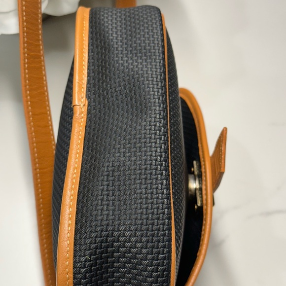 Yves Saint Laurent Black and Tan Crossbody Bag - Picture 5 of 16